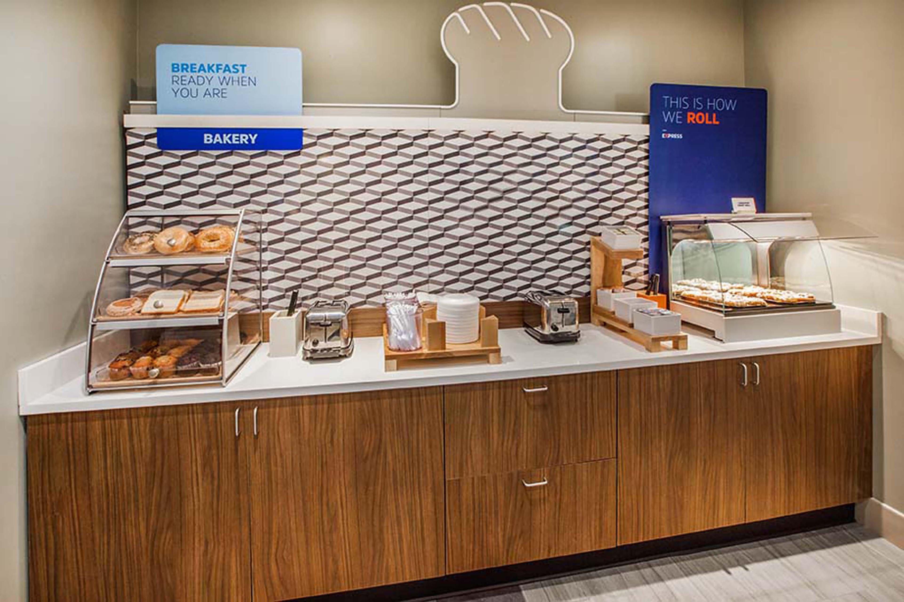 Holiday Inn Express & Suites - Houston Nasa - Boardwalk Area By Ihg Seabrook Ngoại thất bức ảnh